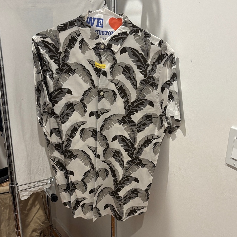 Express Black & White Palm-Leaf Button-Down Shirt